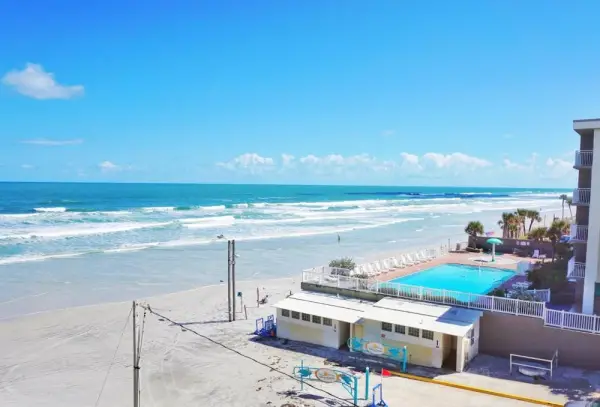 Daytona Inn Studios 6